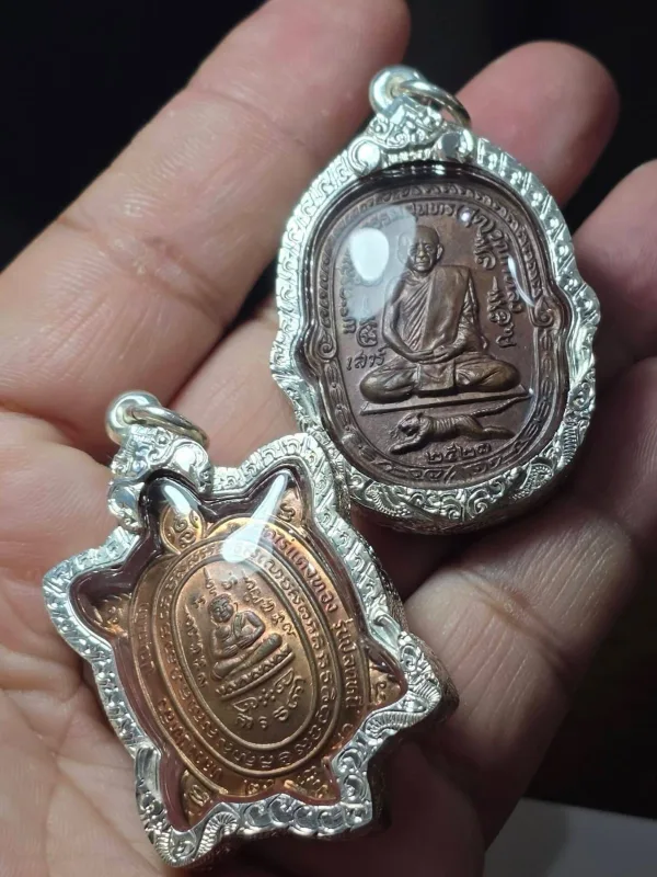 Amulet Khunpaen 800